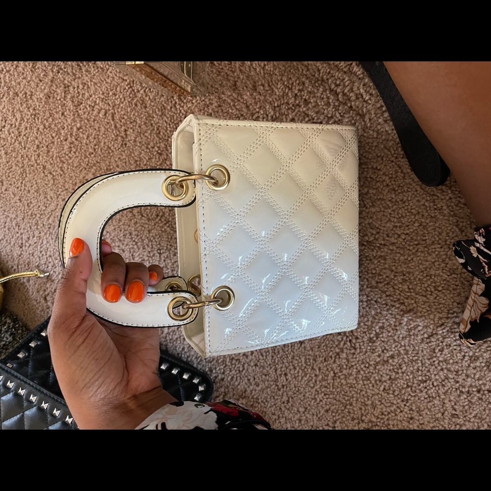 White bag